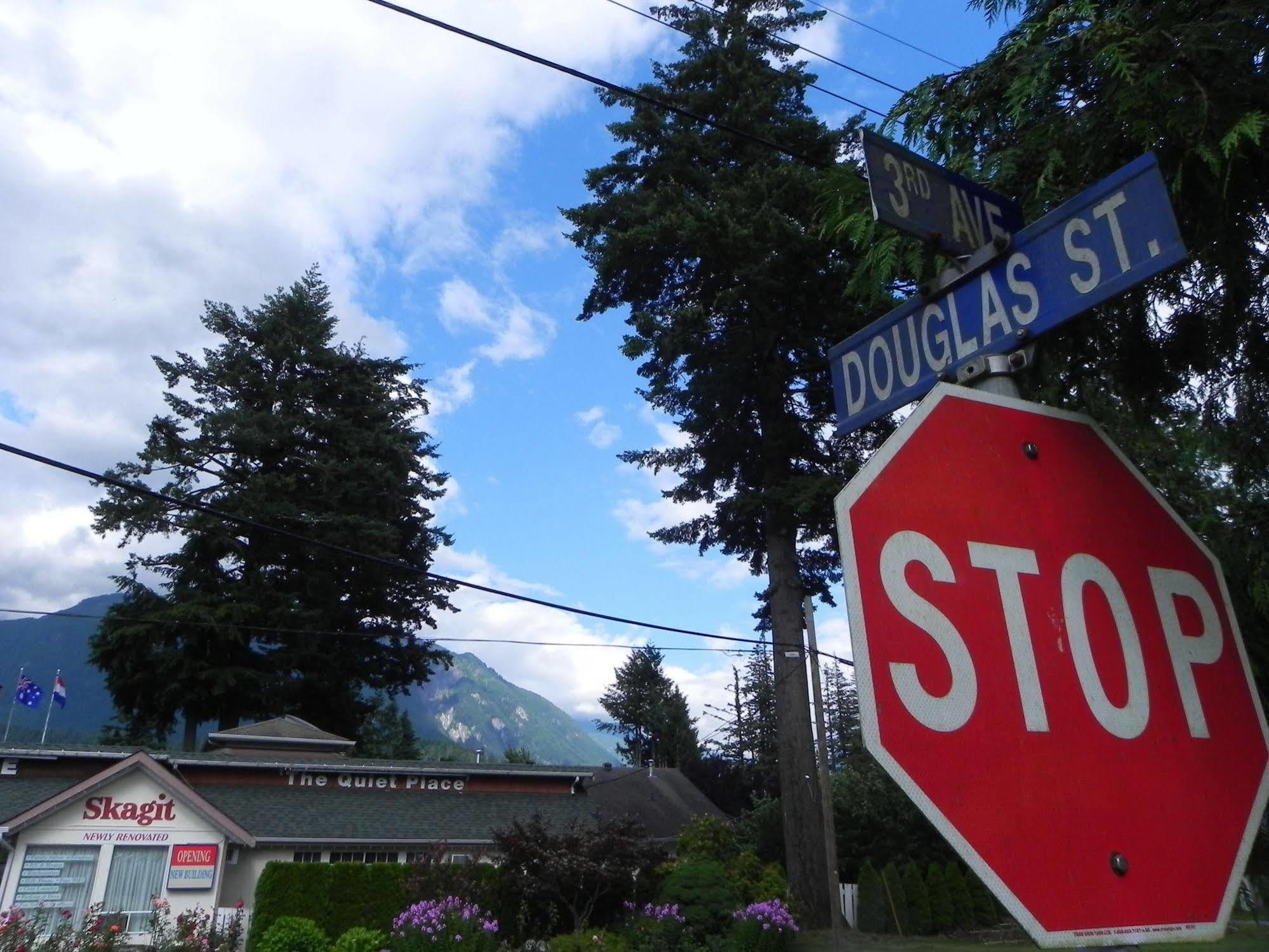 Skagit Motel Hope Bagian luar foto